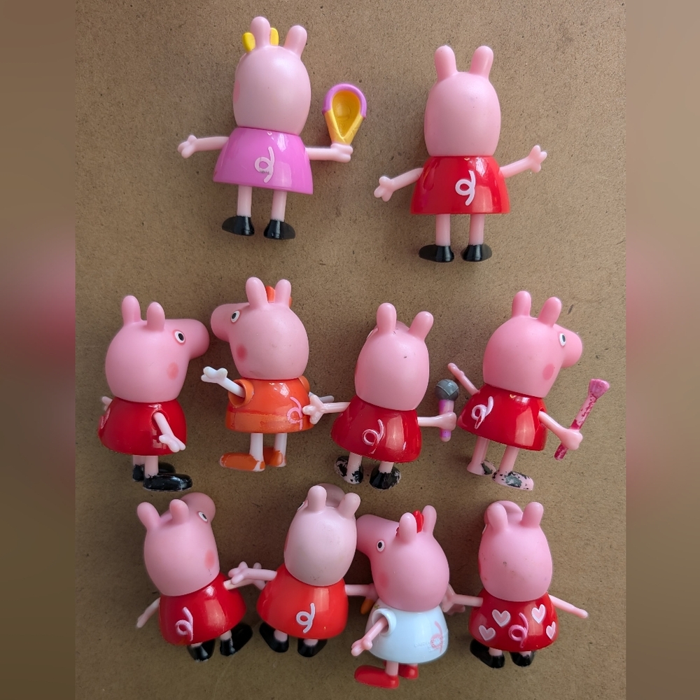 Peppa Pig & Friends Figures and School House Playset - Picture 7 of 14